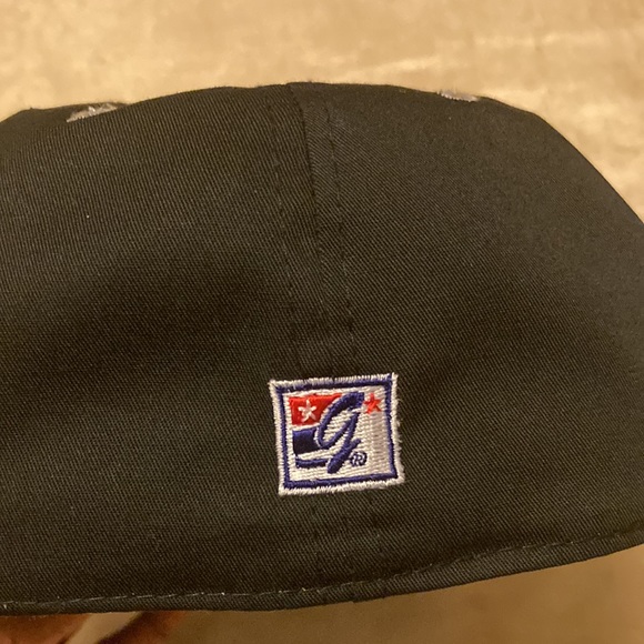 Vintage The Game Chicago White Sox Fitted Hat - Picture 4 of 7